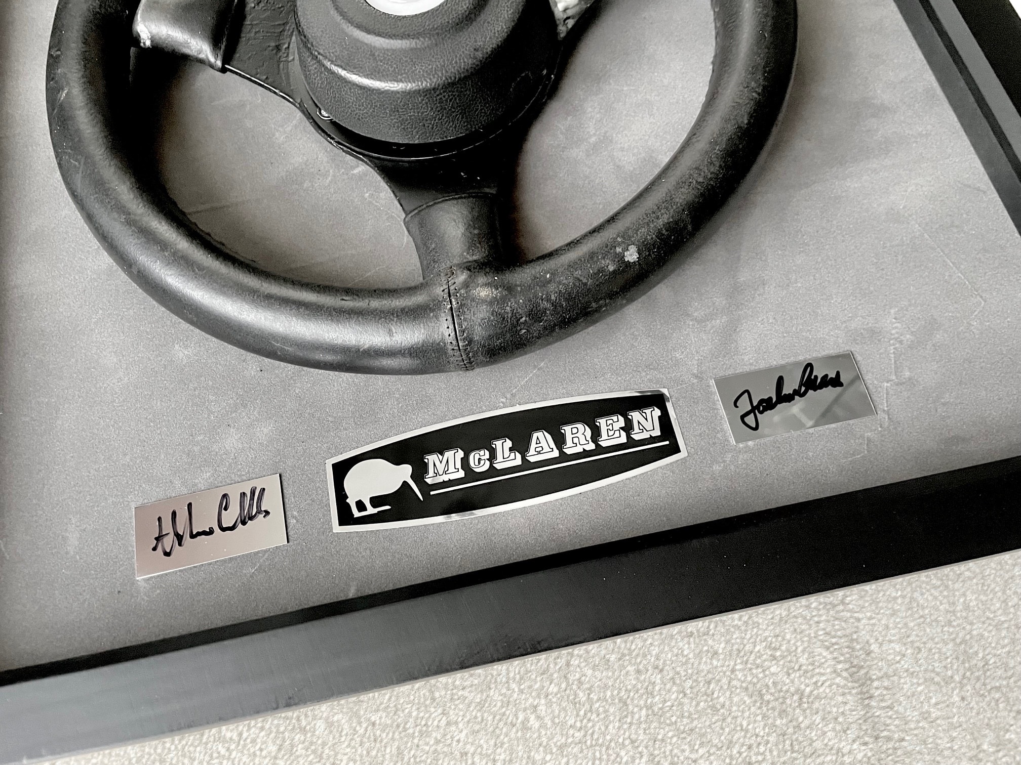 James Hunt 1976 replica McLaren steering wheel display - Image 4