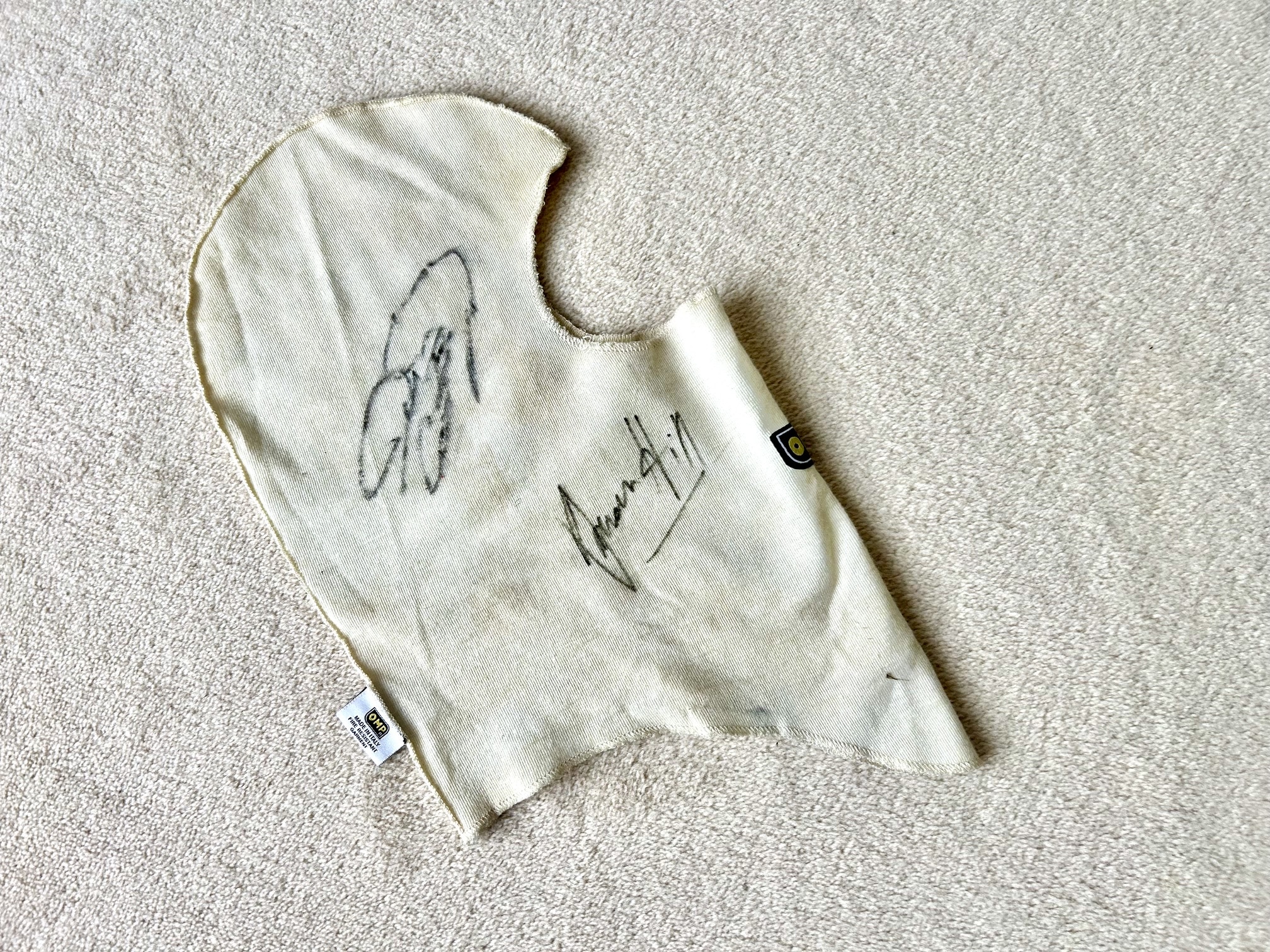 Williams OMP nomex balaclava signed by Nigel Mansell, Damon Hill and David Coulthard - Image 2