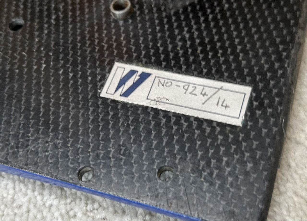 Williams FW17 Damon Hill rear wing end plate in 1996 livery - Image 2